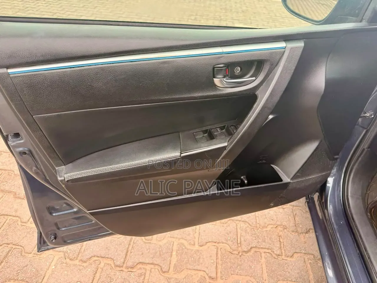 Toyota Corolla S 4dr Sedan (1.8L 4cyl CVT) 2016 Gray