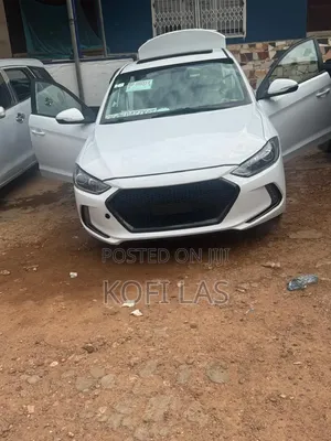 Hyundai Elantra 2018 White