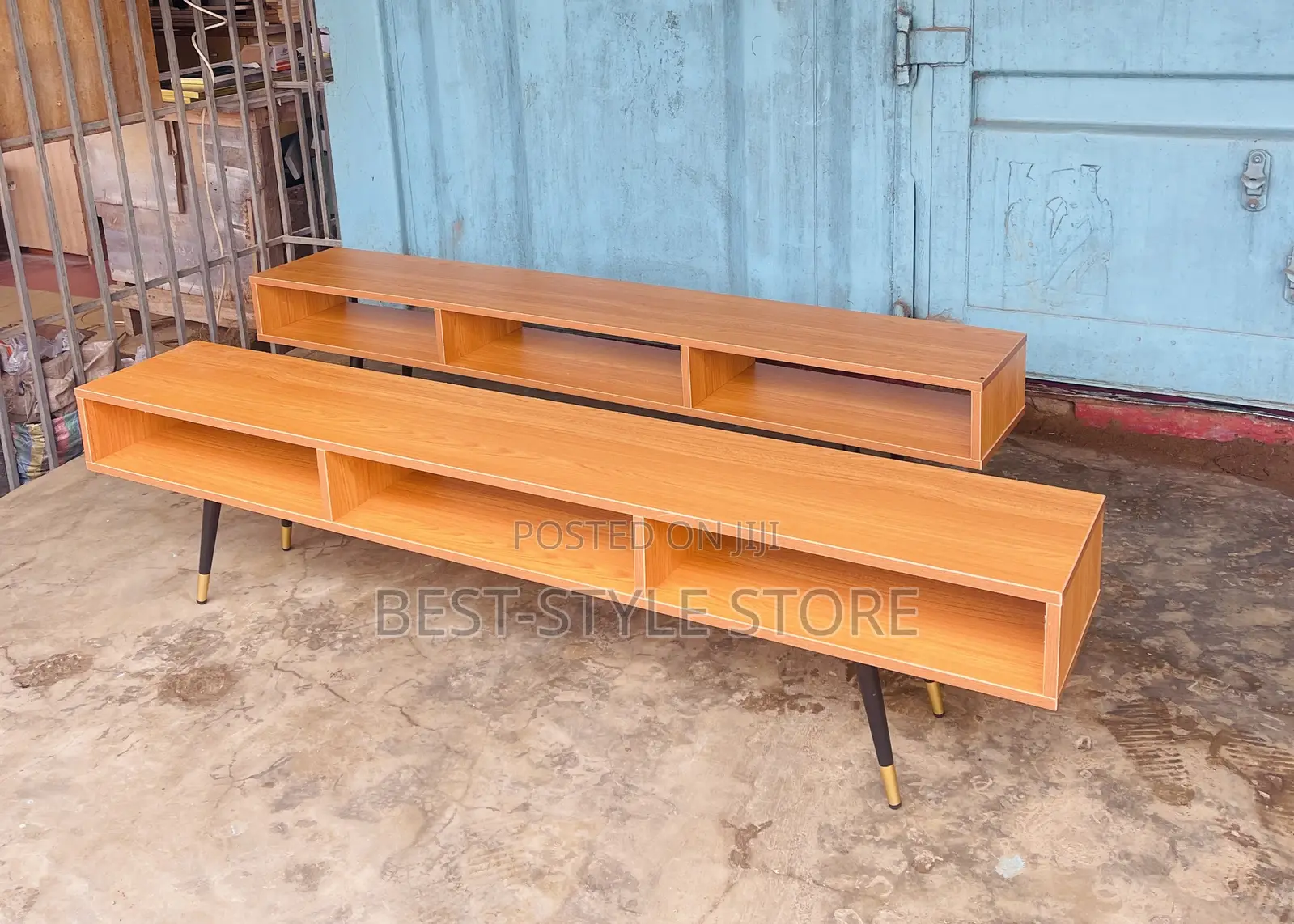6 Feet Modern TV Stand