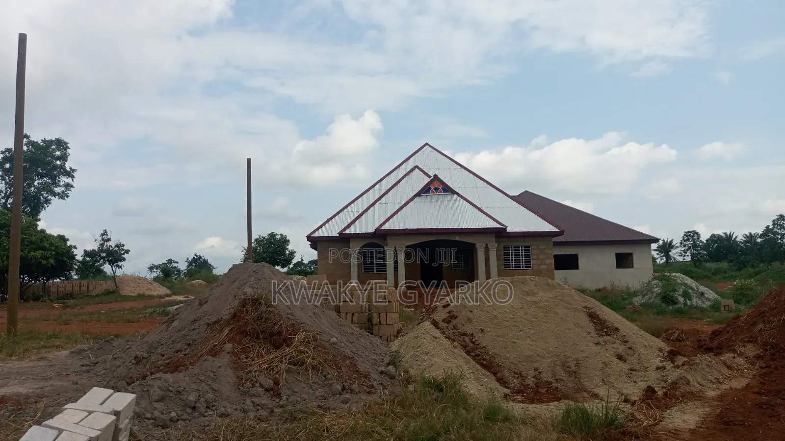 5bdrm House in Clifford, Bekwai Municipal for sale