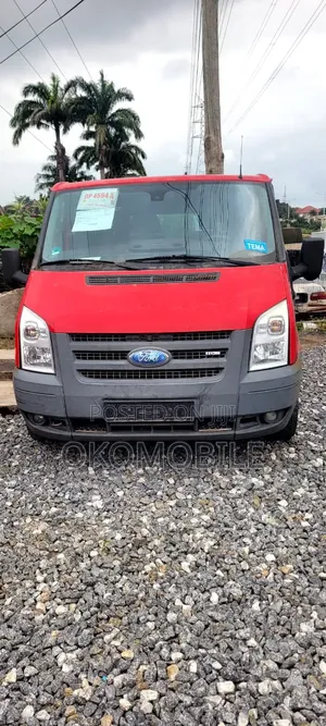 Ford Transit 2007 Red