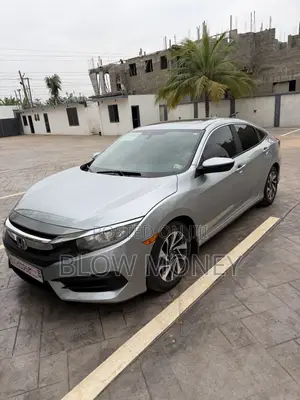 Honda Civic EX Sedan 2018 Silver