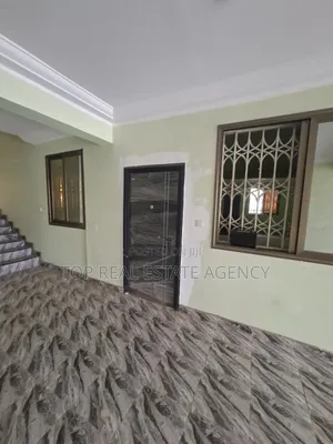 1bdrm Apartment in Madina Un, Zongo Junction for rent