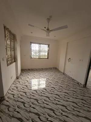 1bdrm Apartment in Madina Un, Zongo Junction for rent