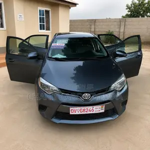 Toyota Corolla 2015 Gray