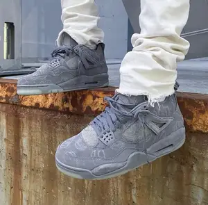 Jordan X Kaws Air Jordan 4 Retro