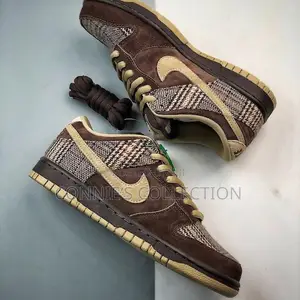 Nike SB Dunk Low "Tweed”