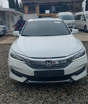 Honda Accord 2017 White