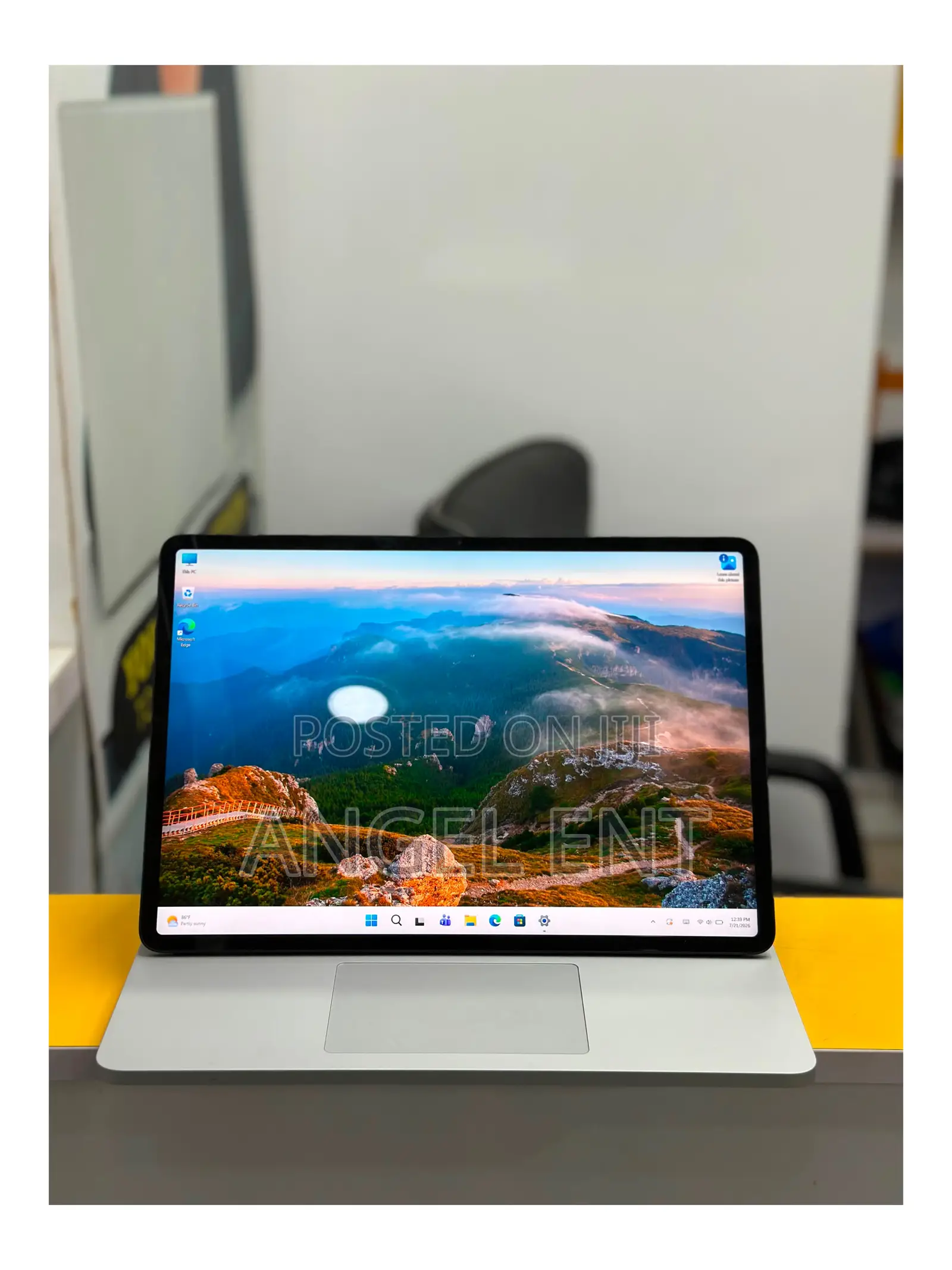 Laptop Microsoft Surface Laptop 2 16GB Intel Core i7 SSD 512GB