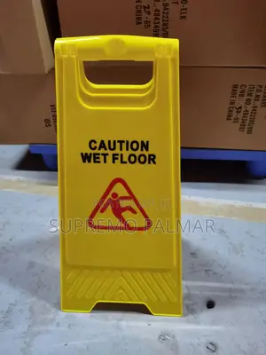 Wet Floor Warning Sign – Cleaning in Progress Safety Caution