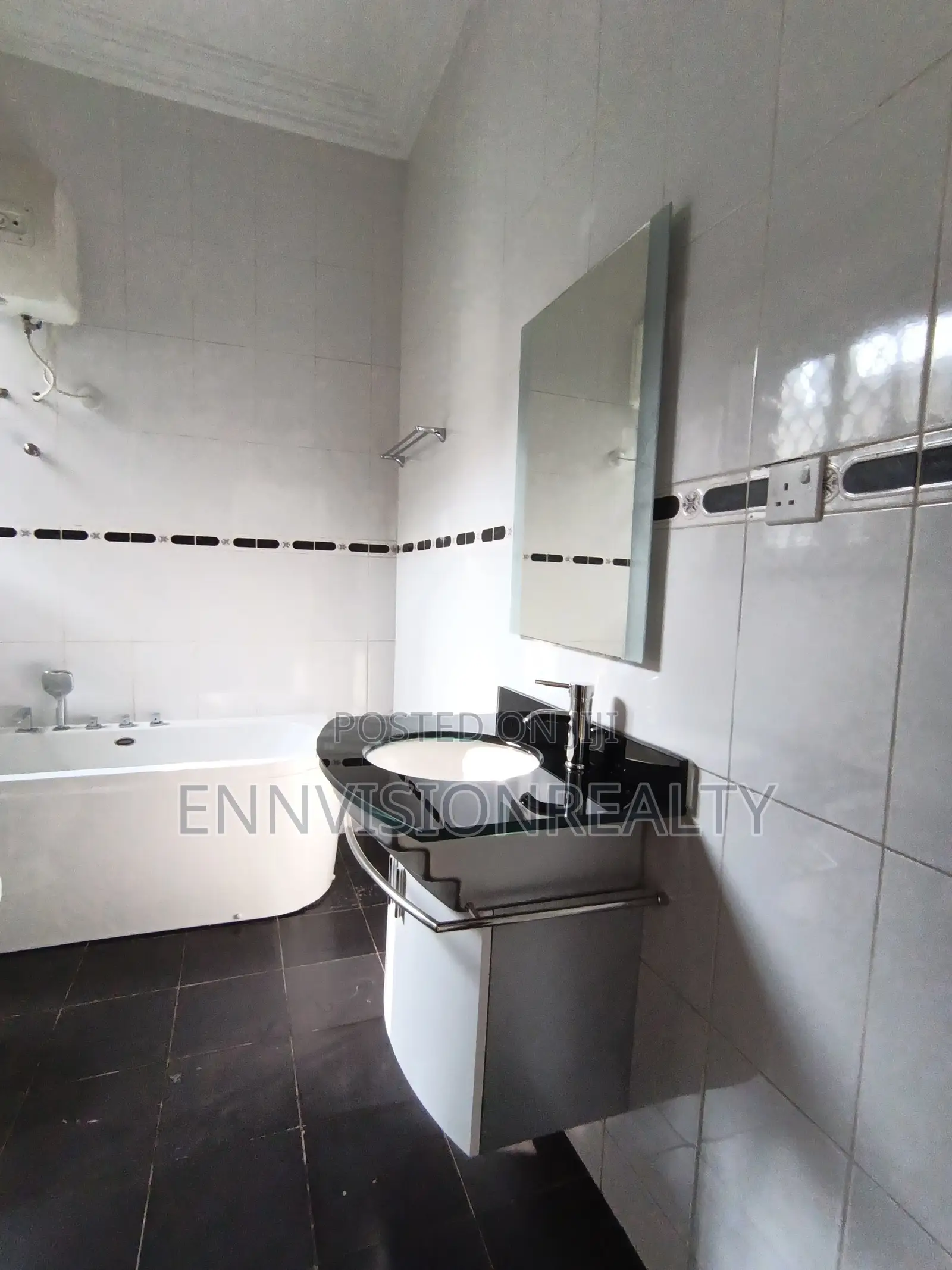 4bdrm House in Papaye for rent