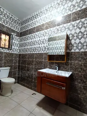 4bdrm Apartment in Accra Metropolitan for rent
