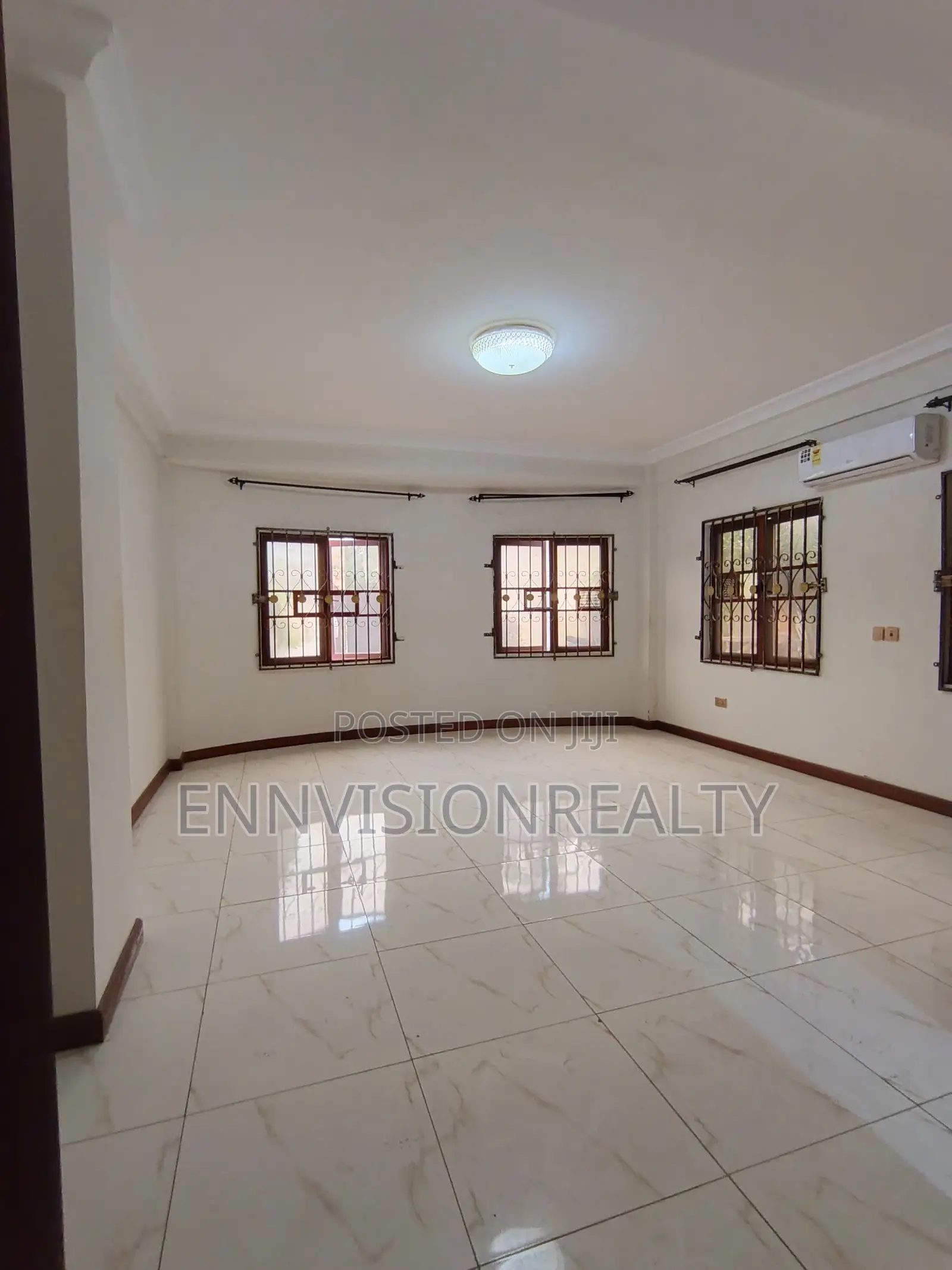 4bdrm Apartment in Accra Metropolitan for rent
