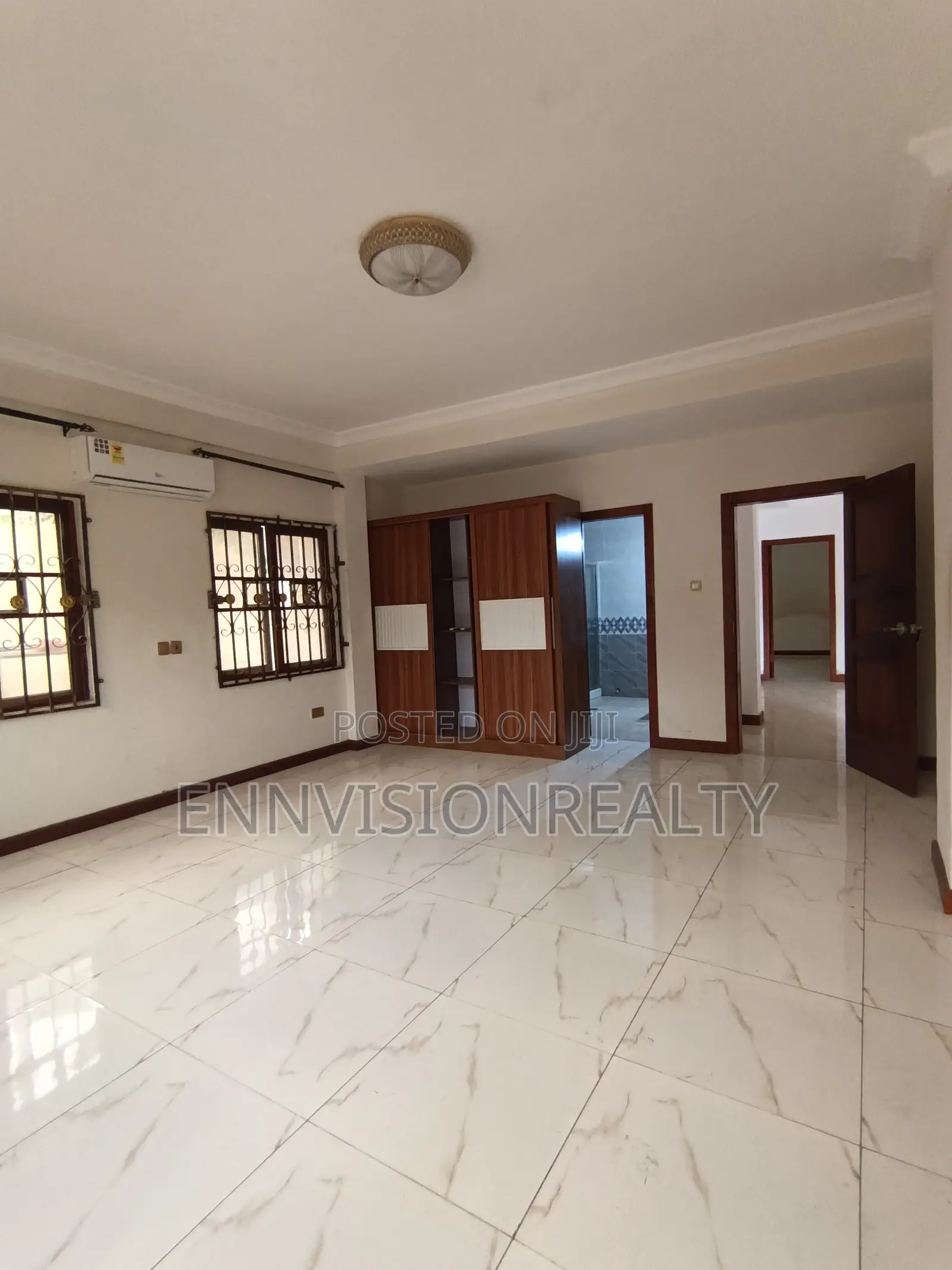 4bdrm Apartment in Accra Metropolitan for rent