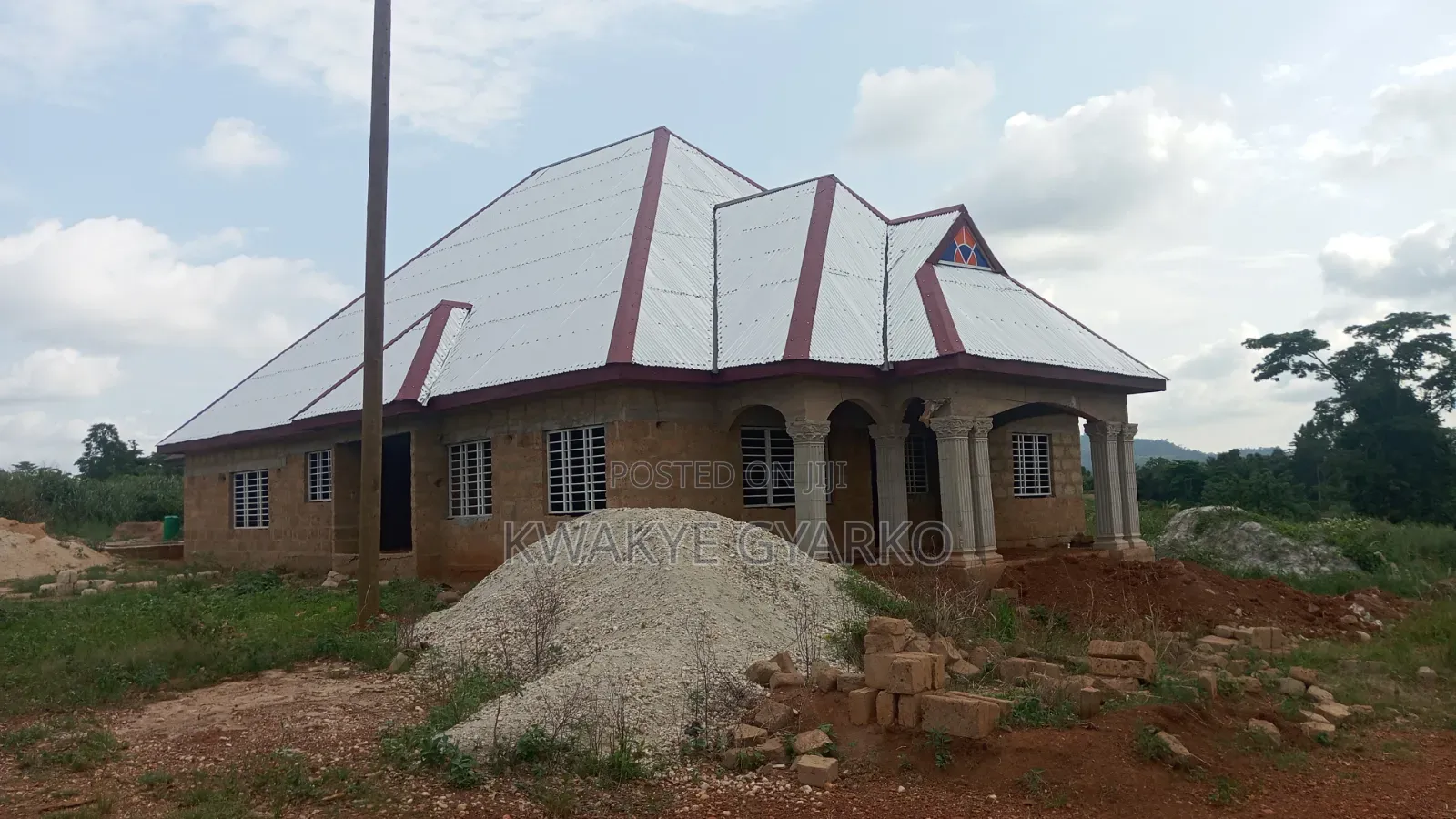 5bdrm House in Clifford, Bekwai Municipal for sale