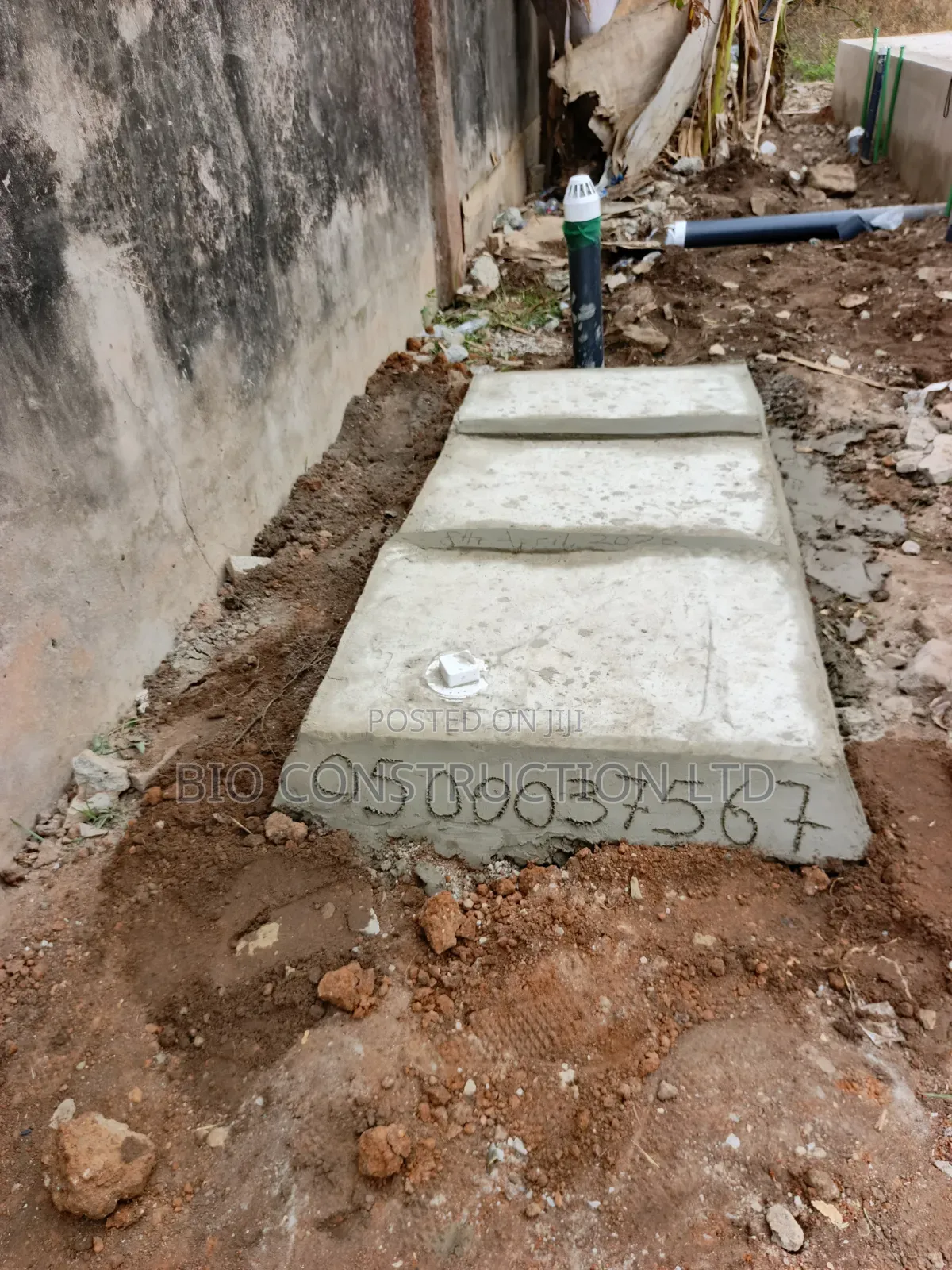 Installation Masters of Biodigester Biogas Biofil Manhole Toilet