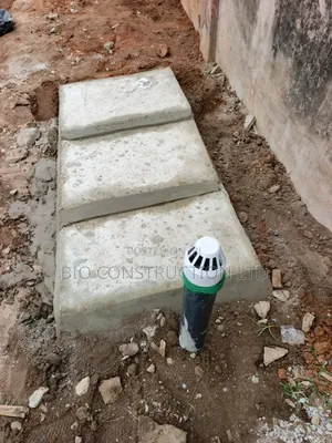 Installation Masters of Biodigester Biogas Biofil Manhole Toilet
