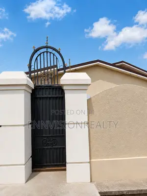 4bdrm House in Kwabenya for sale