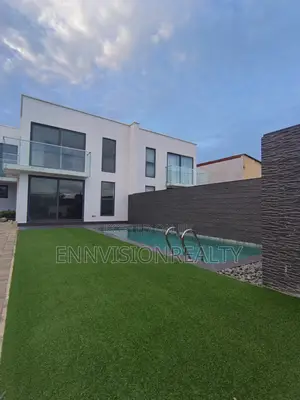 3bdrm House in Estates for sale
