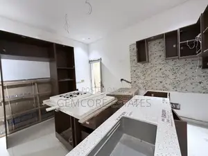 4bdrm House in East Legon Hills, Ashaley Botwe for sale