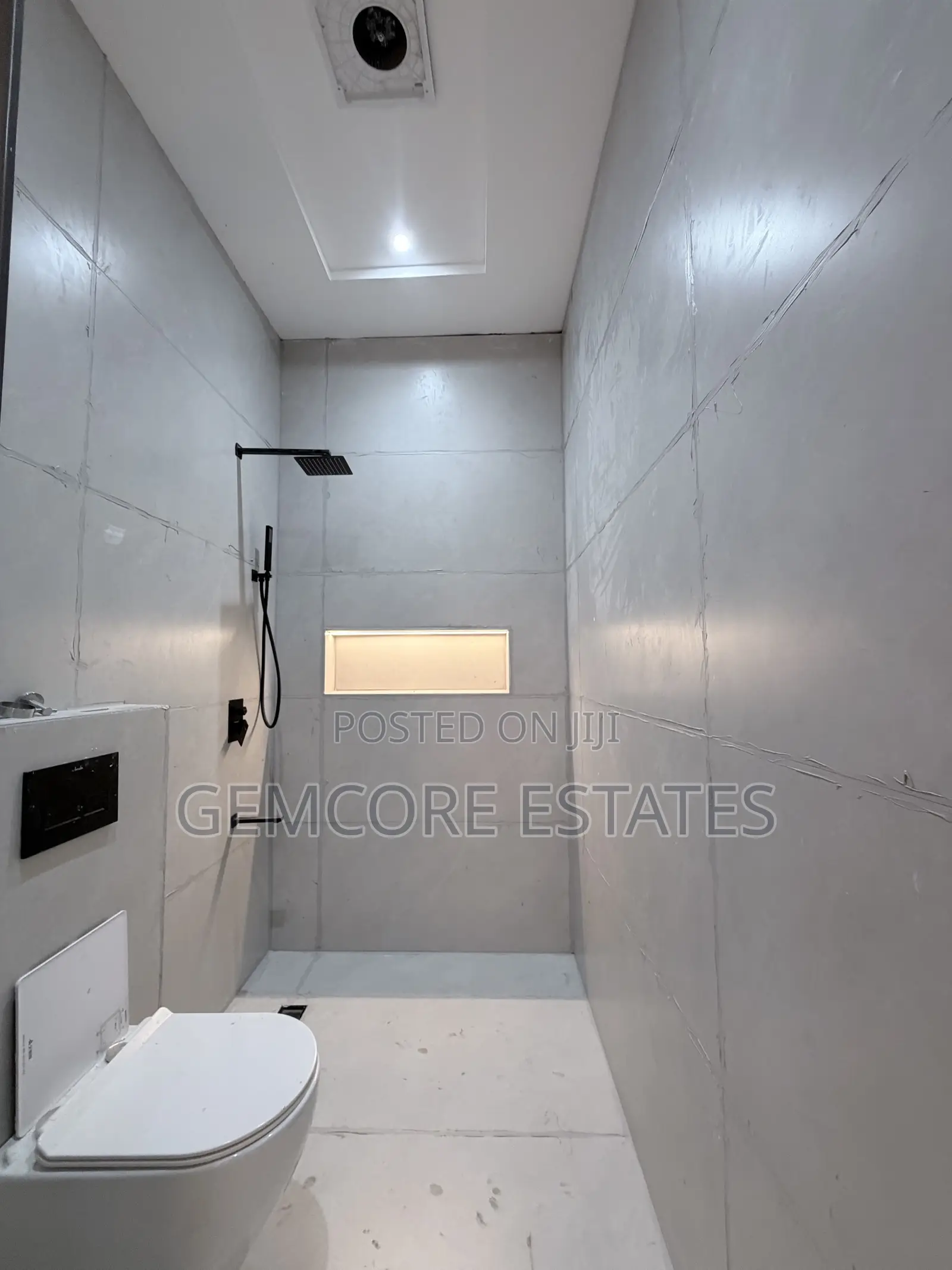 4bdrm House in East Legon Hills, Ashaley Botwe for sale