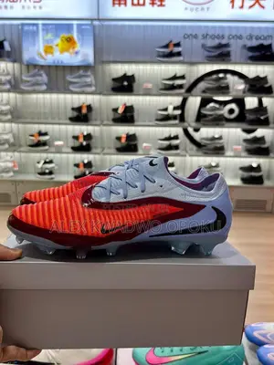 Nike Phantom 6 Elite