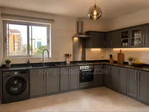 3bdrm Apartment in Regis, Osu for rent