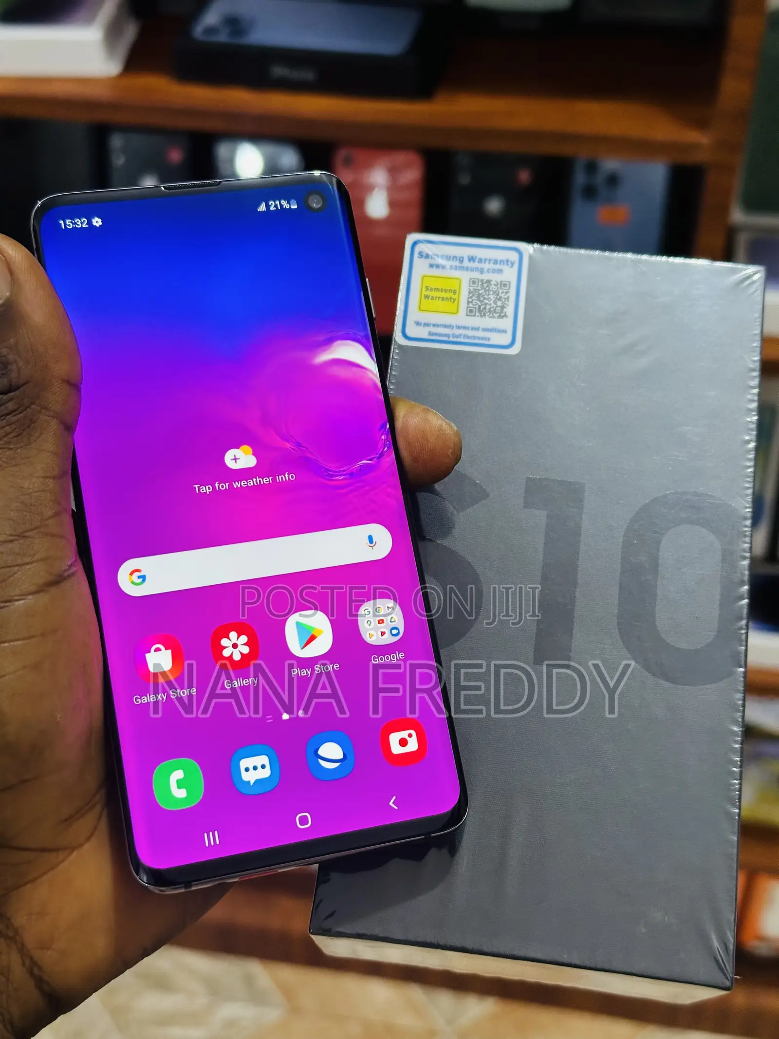 New Samsung Galaxy S10 128 GB Black