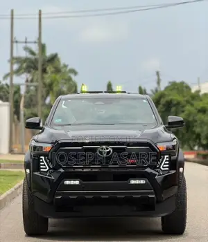 Toyota Tacoma 2025 Black
