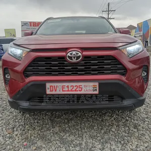 Toyota RAV4 2020 Red