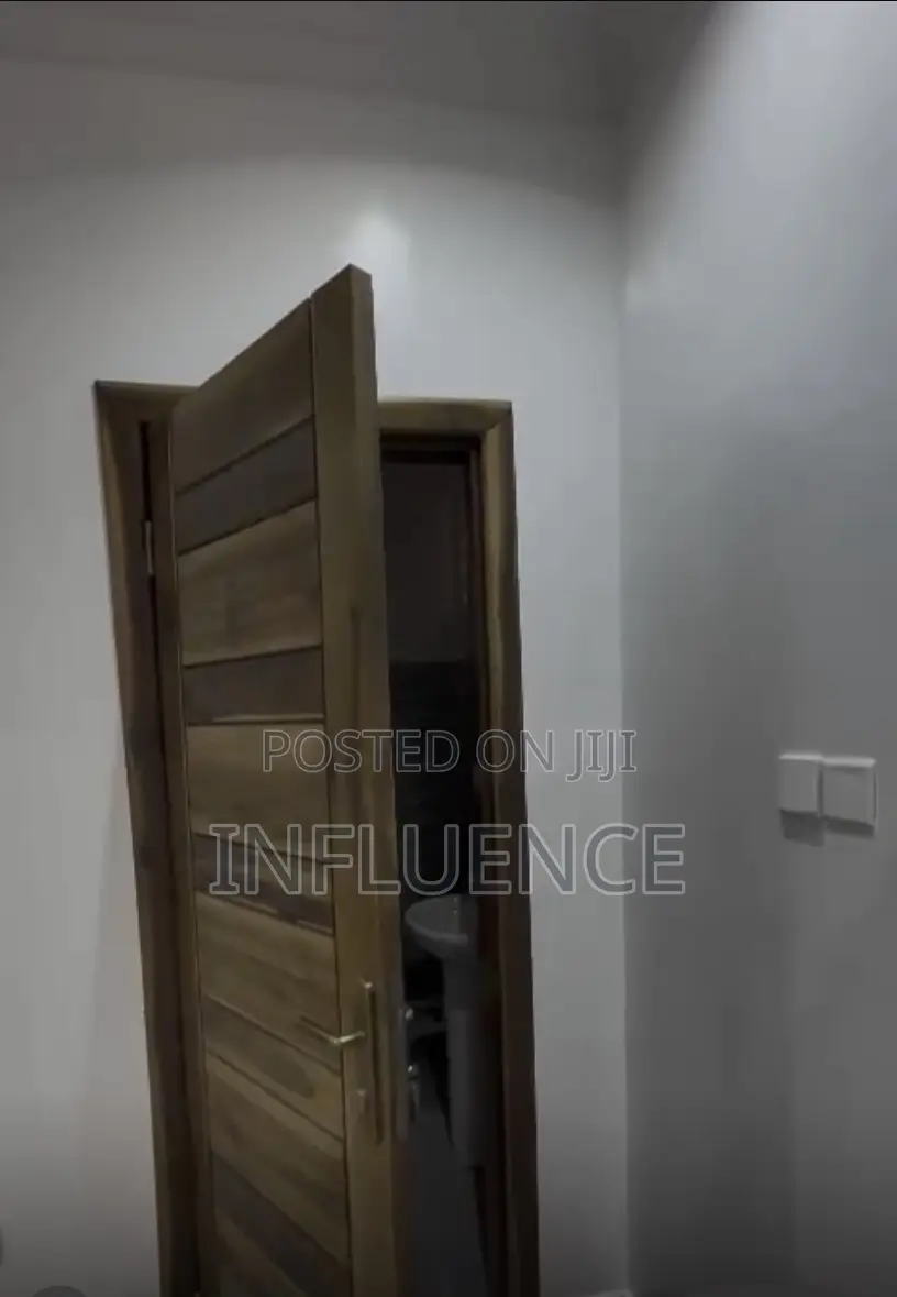 2bdrm Apartment in East Legon for rent