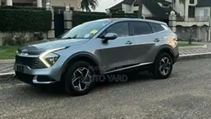 Kia Sportage LX 2023 Silver