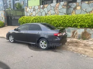 Toyota Corolla 2013 Gray