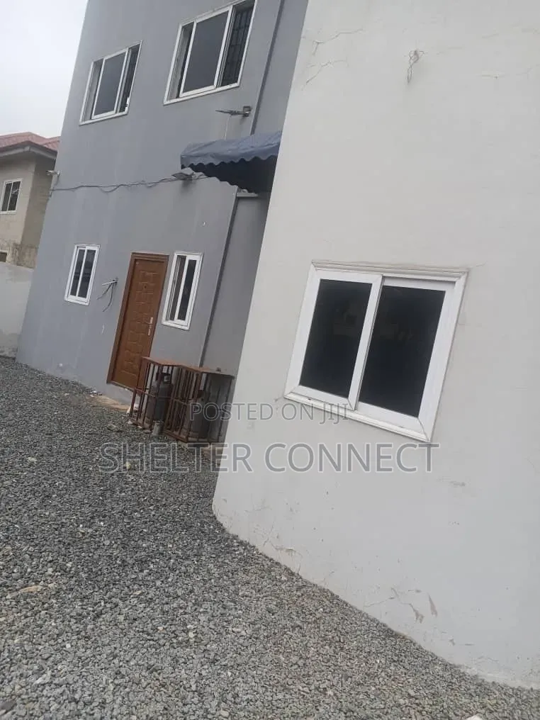 1bdrm Apartment in Tipper Junction, Ghana Flag for rent
