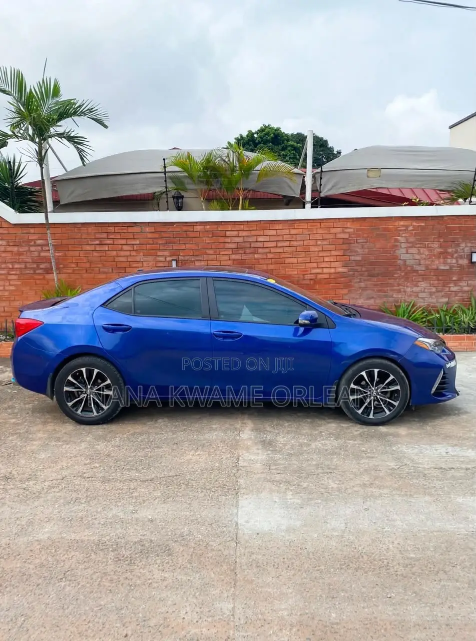 Toyota Corolla 2019 Blue