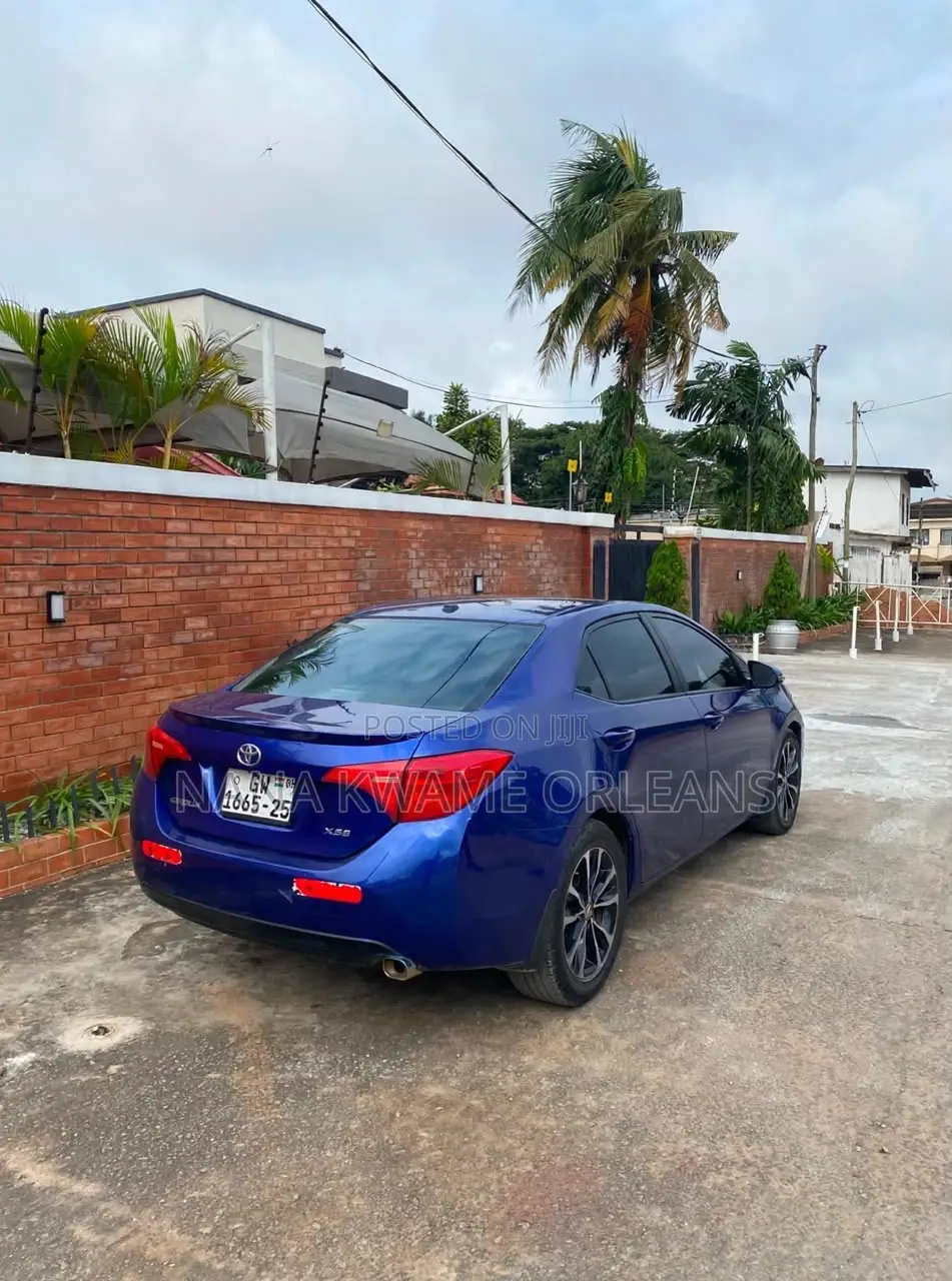 Toyota Corolla 2019 Blue