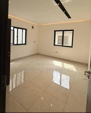 3bdrm Duplex in Ashaley Botwe, School Junction for sale
