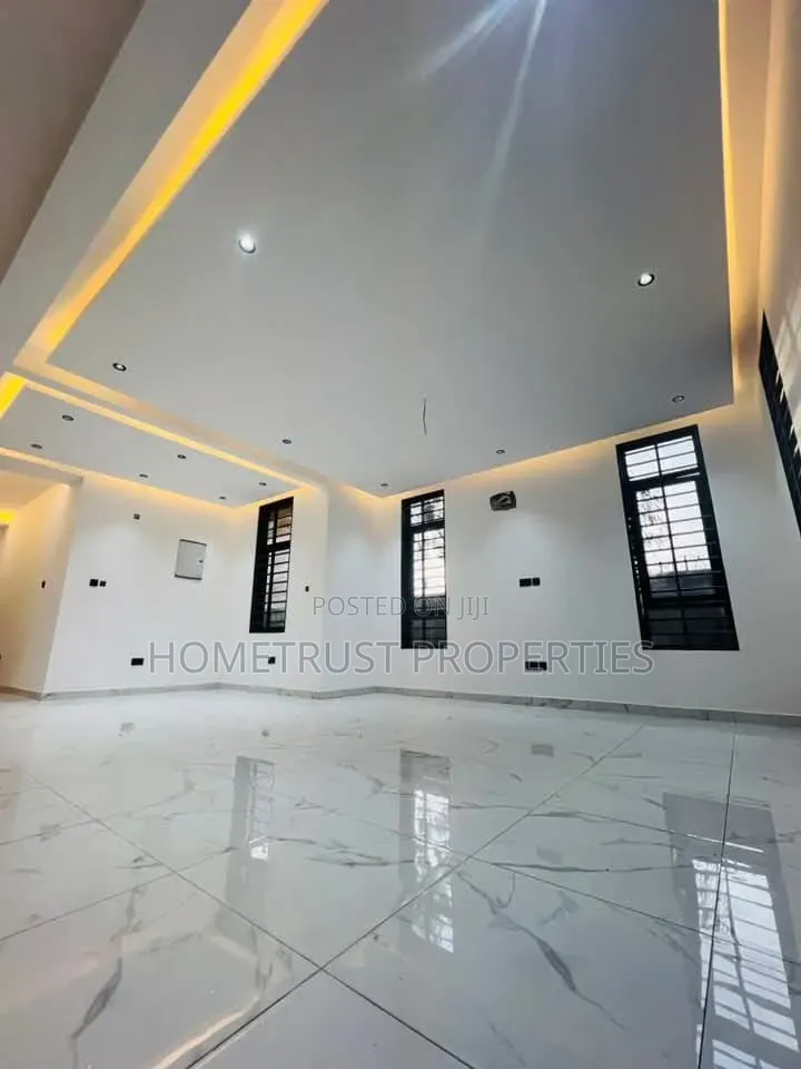 3bdrm Duplex in East Legon Hills, Police Station for sale