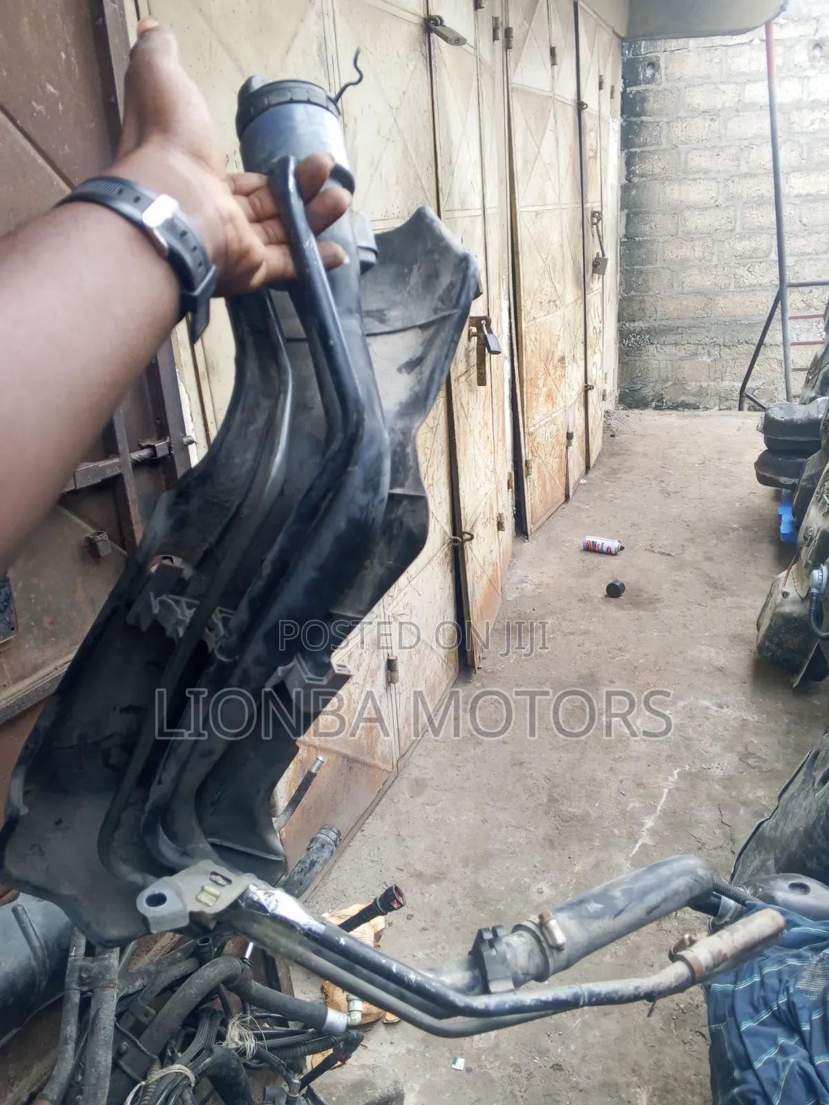 Toyota Vitz Filler Neck