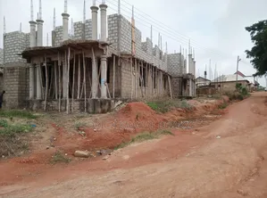 16bdrm House in Brother K Estate, Kumasi Metropolitan for sale