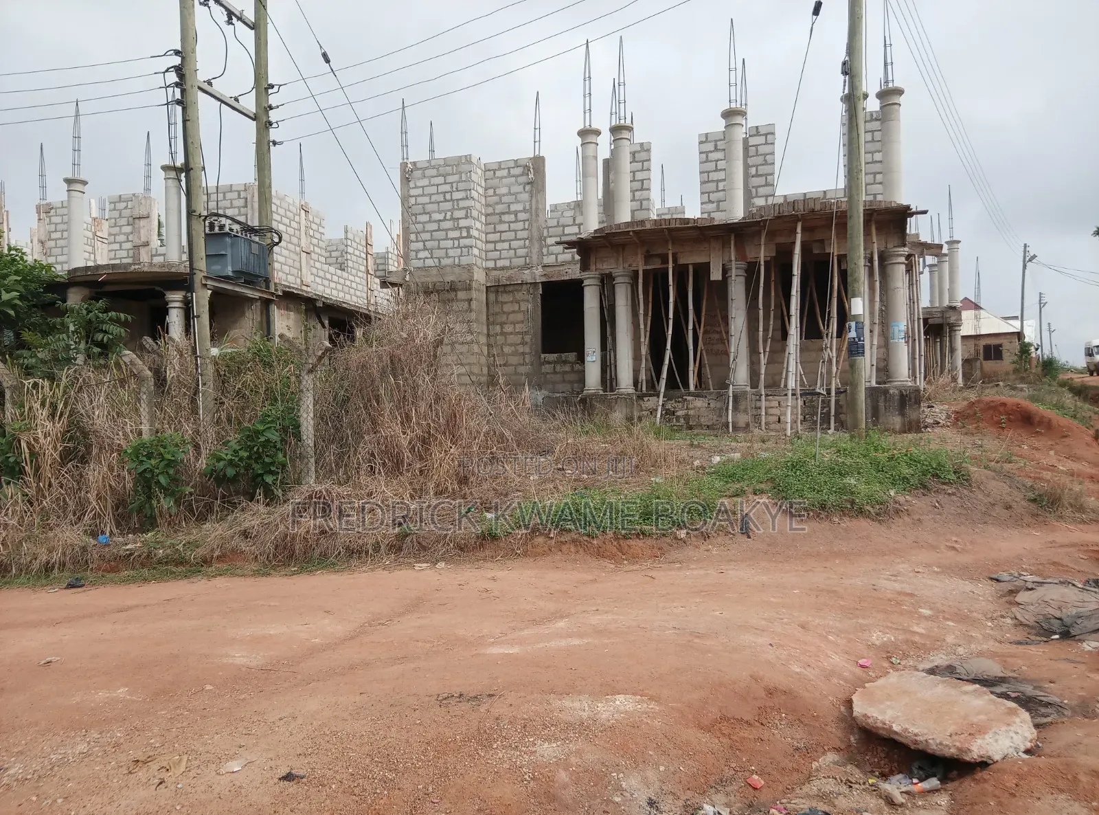16bdrm House in Brother K Estate, Kumasi Metropolitan for sale