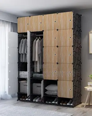 20 Cubes Plastic Wardrobe