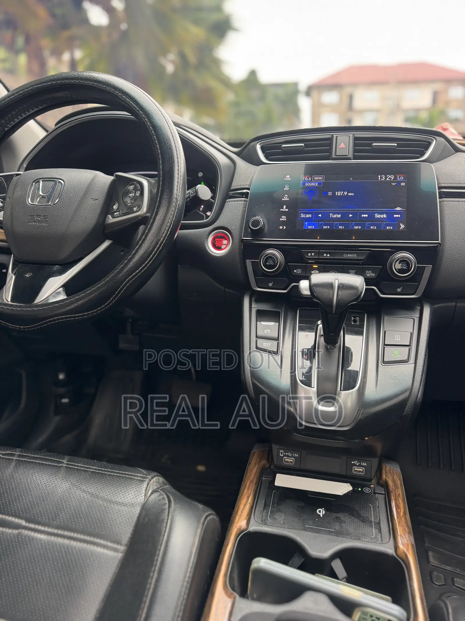 Honda CR-V Touring AWD 2020 Blue