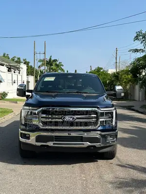 Ford F-150 LARIAT 4WD SuperCrew 5.5' Box 2025 Black