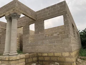 4bdrm House in God First Estate, Kwabre for Sale