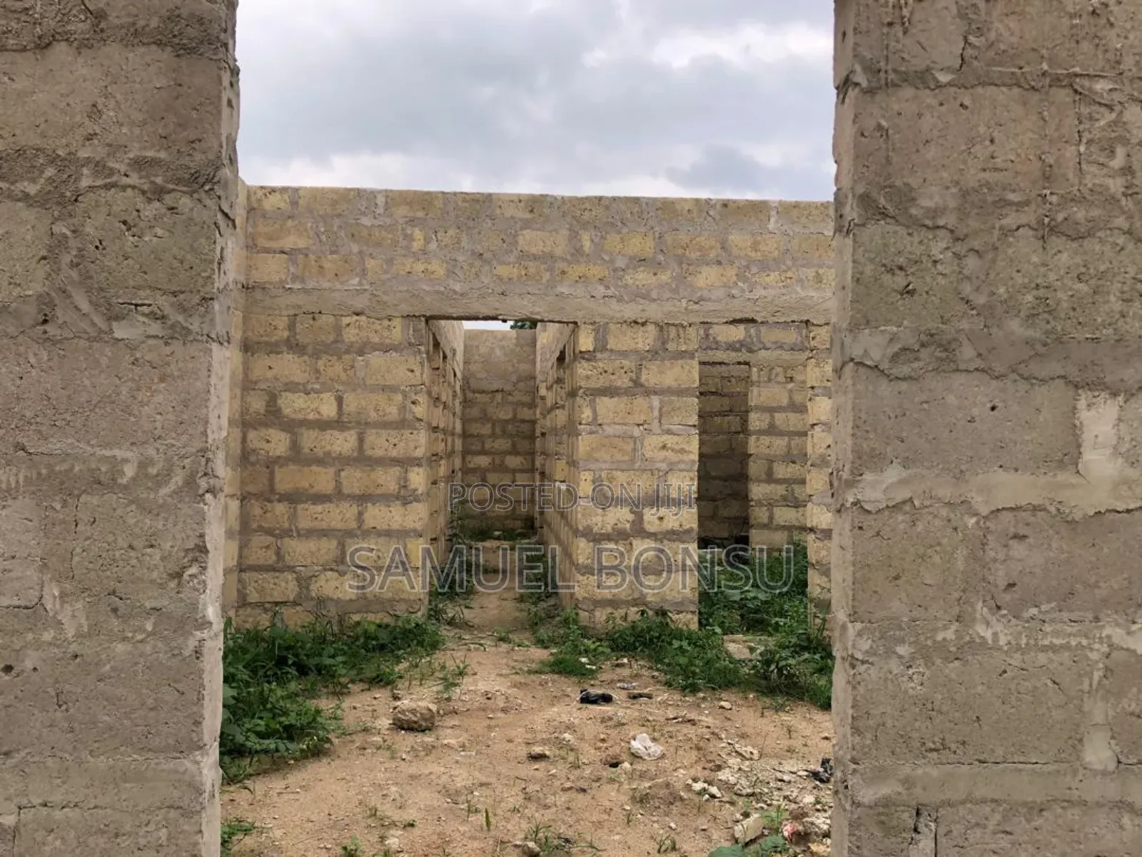 4bdrm House in God First Estate, Kwabre for Sale
