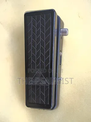 Behringer HB01 Wah Hellbabe Wah Pedal