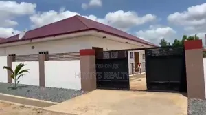 1bdrm Apartment in Danfa for rent