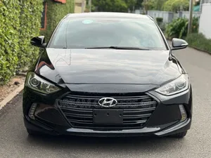 Hyundai Elantra 2017 Black