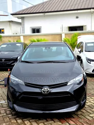 Toyota Corolla 2018 Black